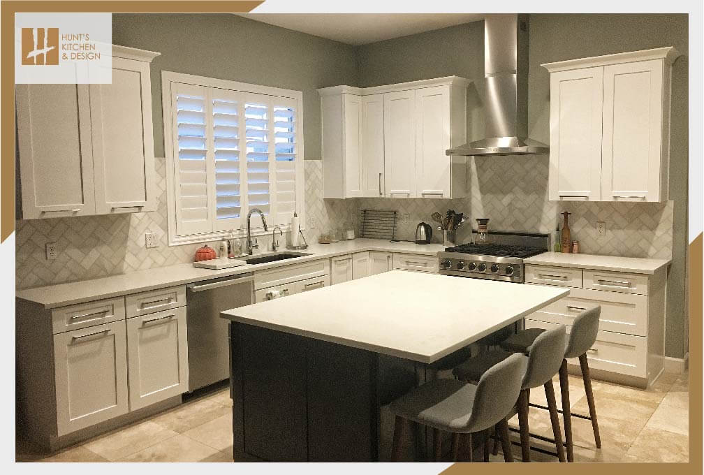 kitchen islands effect on Transitional kitchen