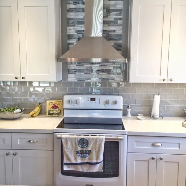 wall-mounted hood in Transitional Kitchen